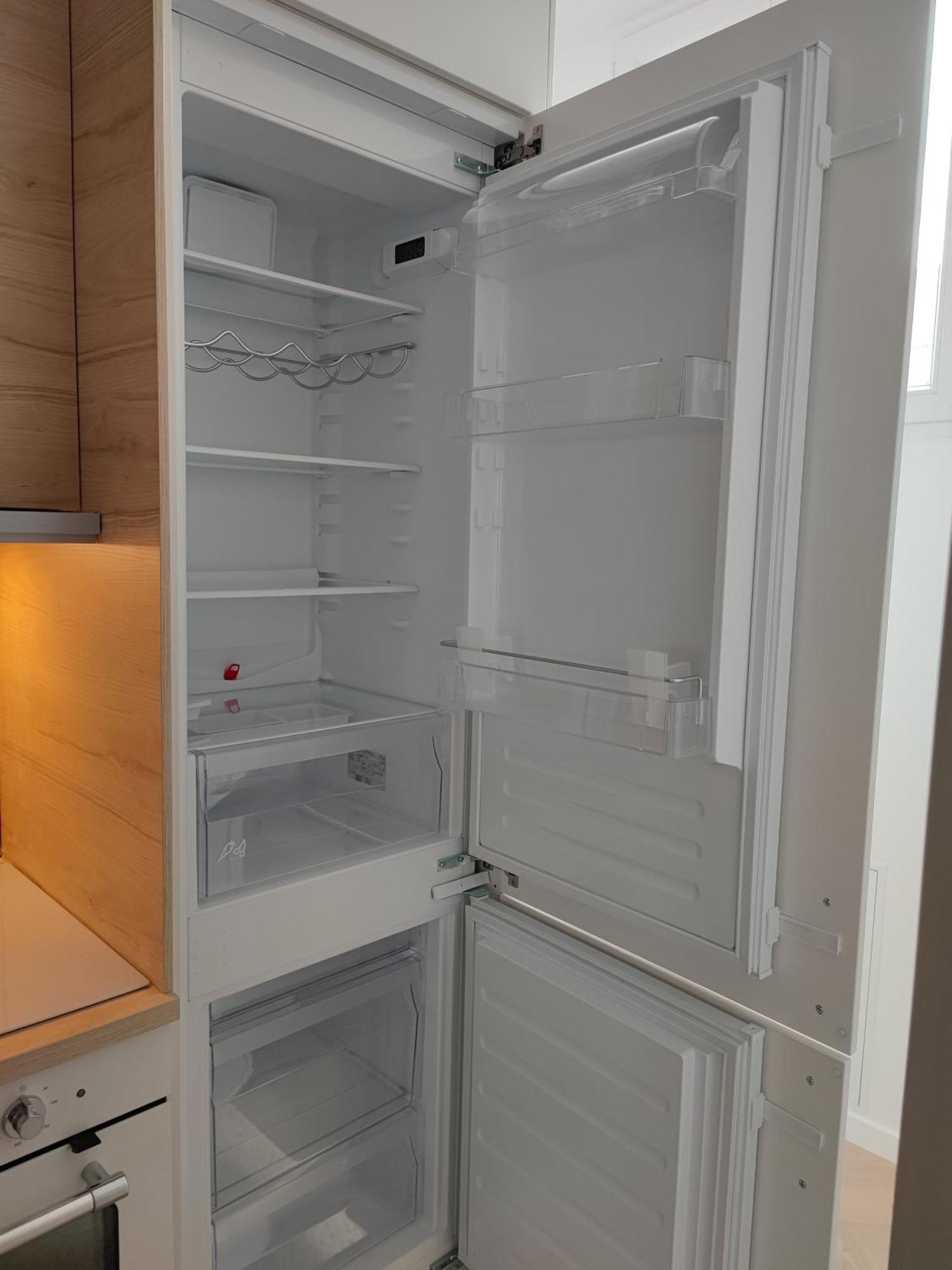 Appartement D'Architecte Avec Vue Sur Jardin La Courneuve Luaran gambar